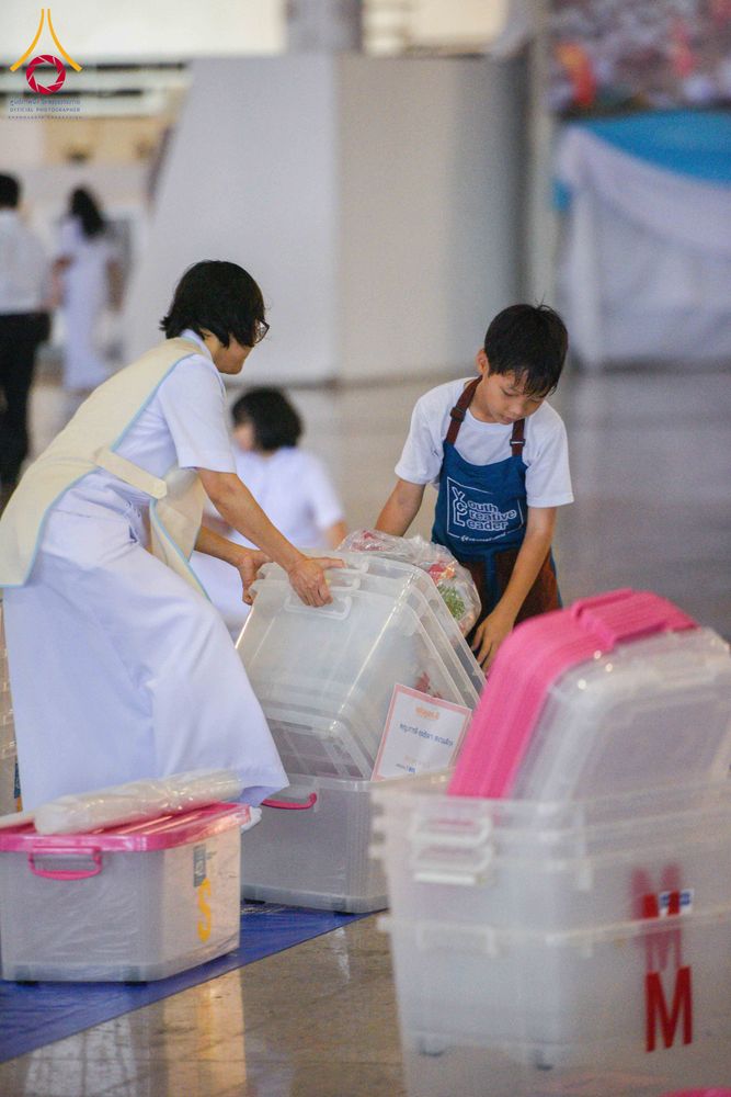 ภาพ No.308543:วันที่ 1 กุมภาพันธ์ พ.ศ. 2569 พิธีตักบาตรข้าวสารอาหารแห้ง ณ บ้านแก้วเรือนทองคุณยาย สภาธรรมกายสากล วัดพระธรรมกาย