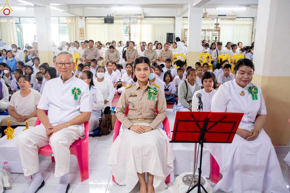 ภาพ No.293154:วันที่ 12 มกราคม พ.ศ. 2569 พิธีทอดผ้าป่าทำนุบำรุงศาสนสถาน ณ วัดไผ่โรงวัว ต.บางตาเถร อ.สองพี่น้อง จ.สุพรรณบุรี ในโครงการธรรมยาตรา กตัญญูบูชา มหาปูชนียาจารย์ พระมงคลเทพมุนี(สด จนฺทสโร) พระผู้ปราบมาร อนุสรณ์สถาน 7 แห่ง ปีที่ 14