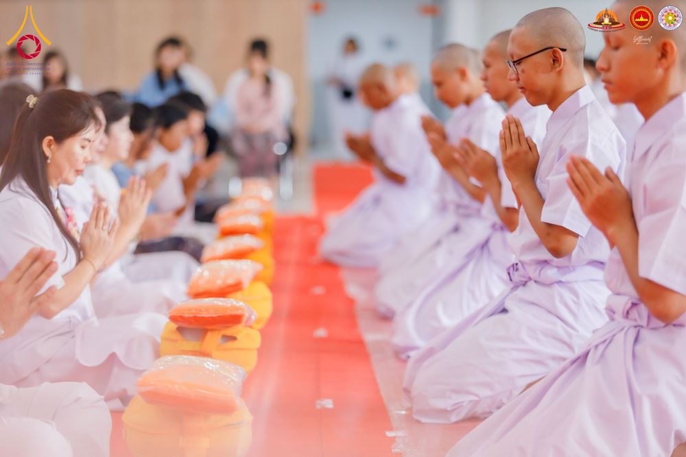 ภาพ No.283640:วันเสาร์ที่ 20 ธันวาคม  2568 พิธีบรรพชาสามเณร ณ ประเทศอินโดนีเซีย