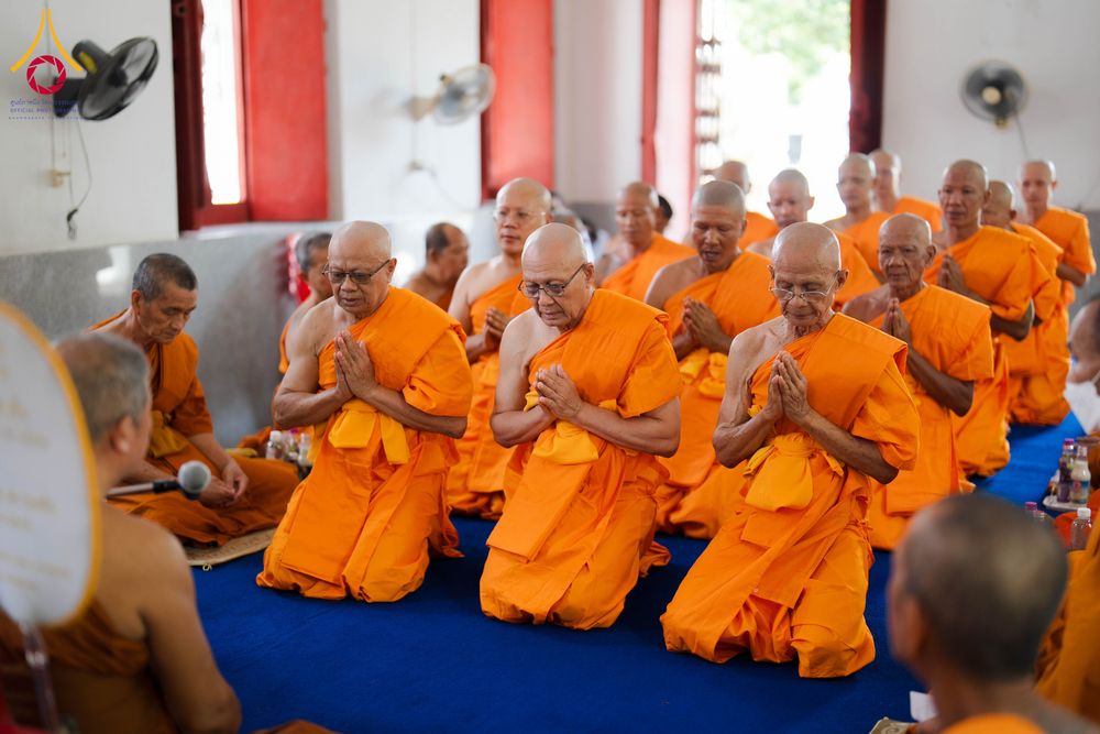 ภาพ No.341370:วันอาทิตย์ที่ 26 กรกฎาคม พ.ศ. 2569 ​โครงการอุปสมบทหมู่บูชาธรรมมหาปูชนียาจารย์ รุ่นที่ ๑ วัดกลางธนรินทร์ ต.บ้านแป้ง อ.พรหมบุรี จ.สิงห์บุรี