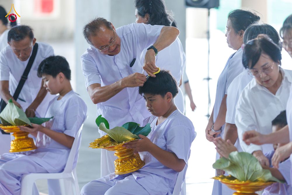 ภาพ No.338188:วันอาทิตย์ต้นเดือน 5 กรกฎาคม พ.ศ.2569 พิธีตัดปอยผมสามเณรนานาชาติ AEC & WAB รุ่นที่ 1 ณ วัดพระธรรมกาย