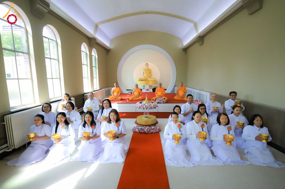 ภาพ No.328758:วันอาทิตย์ที่ 10 พฤษภาคม พ.ศ. 2569 พิธีสักการะพระบรมสารีริกธาตุ ณ วัดพระธรรมกายเบลเยียม