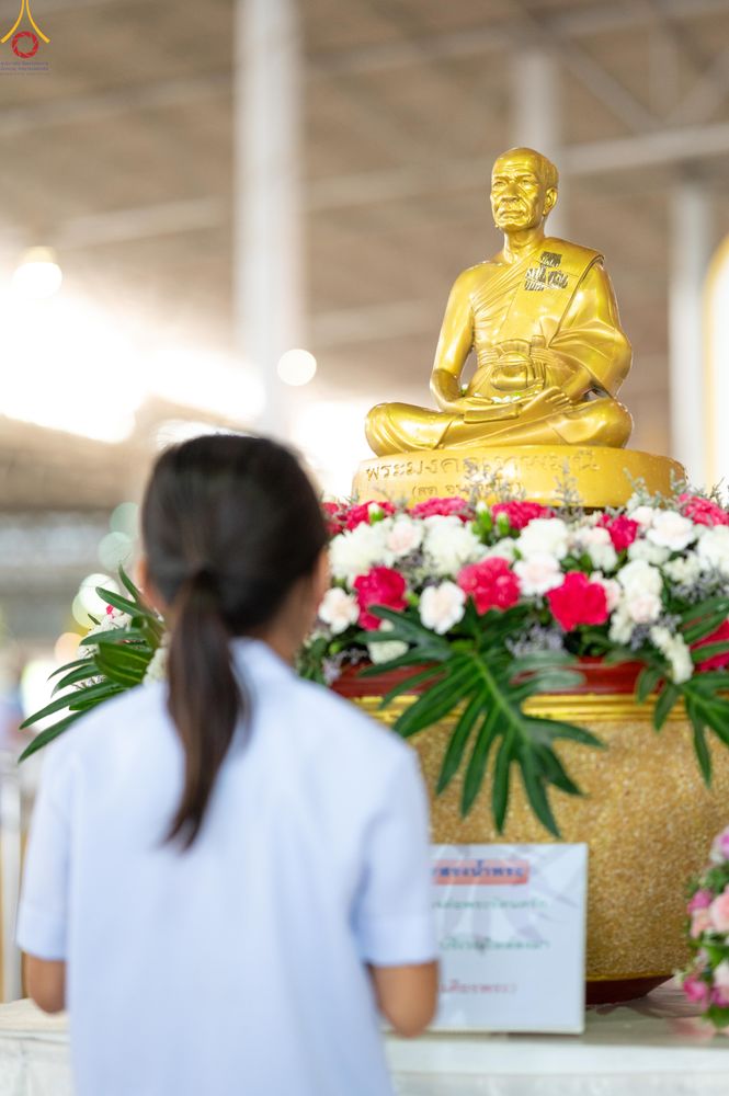 ภาพ No.318260:วันอาทิตย์ต้นเดือนที่ 5 เมษายน พ.ศ.2569 พิธีตักบาตร ณ บ้านแก้วเรือนทองคุณยายอาจารย์ฯ วัดพระธรรมกาย
