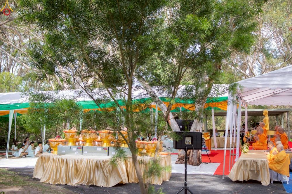 ภาพ No.260554:วันอาทิตย์ที่ 19 ตุลาคม พ.ศ. 2568 พิธีทอดกฐินสามัคคี ณ วัดพระธรรมกายซิดนีย์ ประเทศออสเตรเลีย  เพื่อสร้างอาคารปฏิบัติธรรม “คุณยายอาจารย์มหารัตนอุบาสิกาจันทร์ ขนนกยูง”