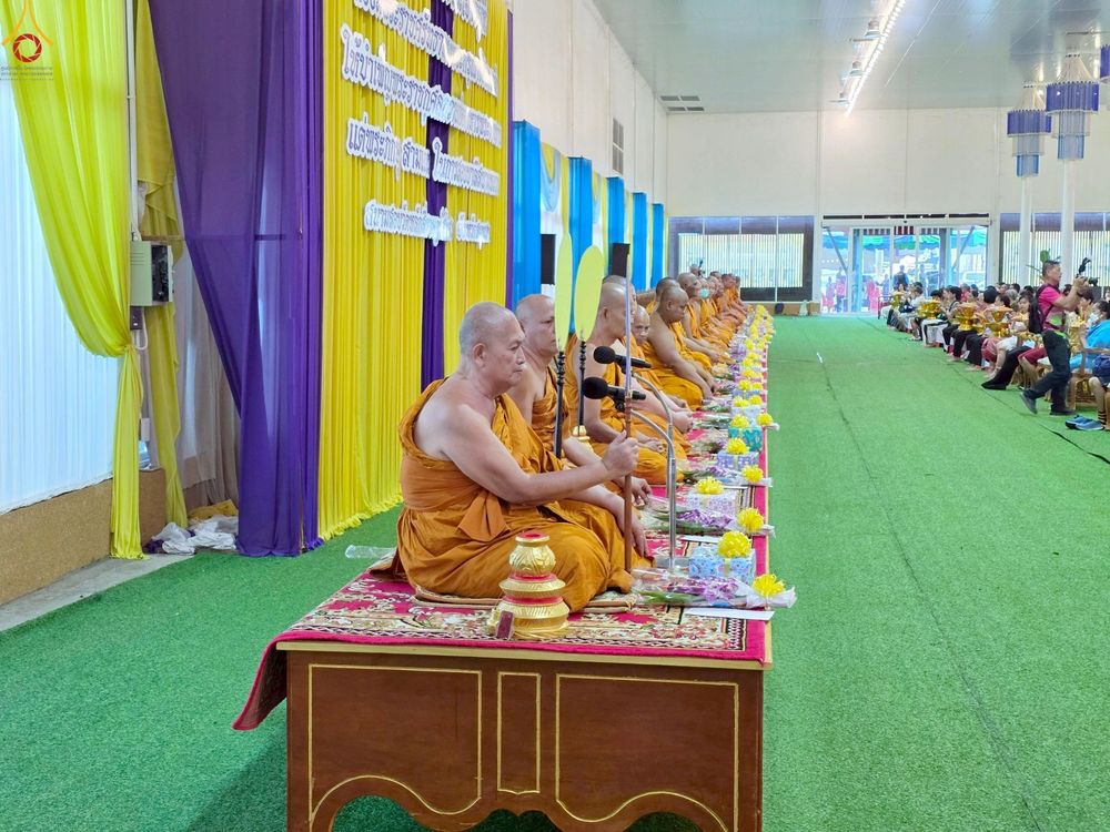 ภาพ No.266972:วันที่ 12 ตุลาคม พ.ศ. 2568 พิธีทอดกฐินสามัคคีทั่วไทย ณ วัดหลักสี่ราษฏร์สโมสร ต.ยกกระบัตร อ.บ้านแพ้ว จ.สมุทรสาคร โดยคณะศิษยานุศิษย์ บูชาธรรม 81 ปี หลวงพ่อธัมมชโย