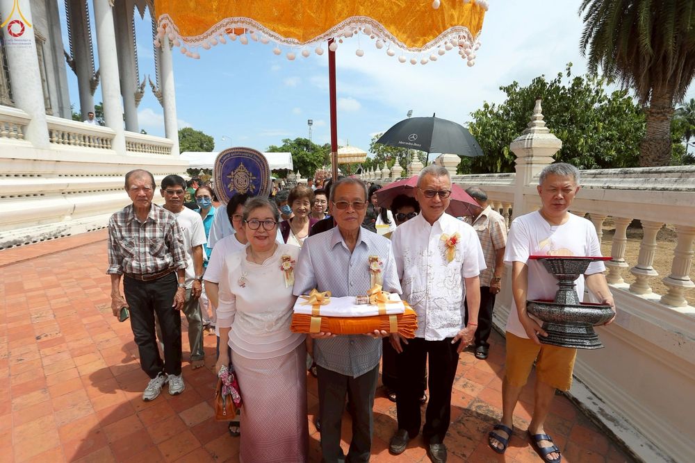 ภาพ No.253421:วันที่ 12 ตุลาคม พ.ศ. 2568 พิธีทอดกฐินสามัคคีทั่วไทย 30,000 วัด โดยคณะศิษยานุศิษย์ บูชาธรรม 81 ปี หลวงพ่อธัมมชโย ณ วัดสนามพราหมณ์  อ.เมือง จ.เพชรบุรี