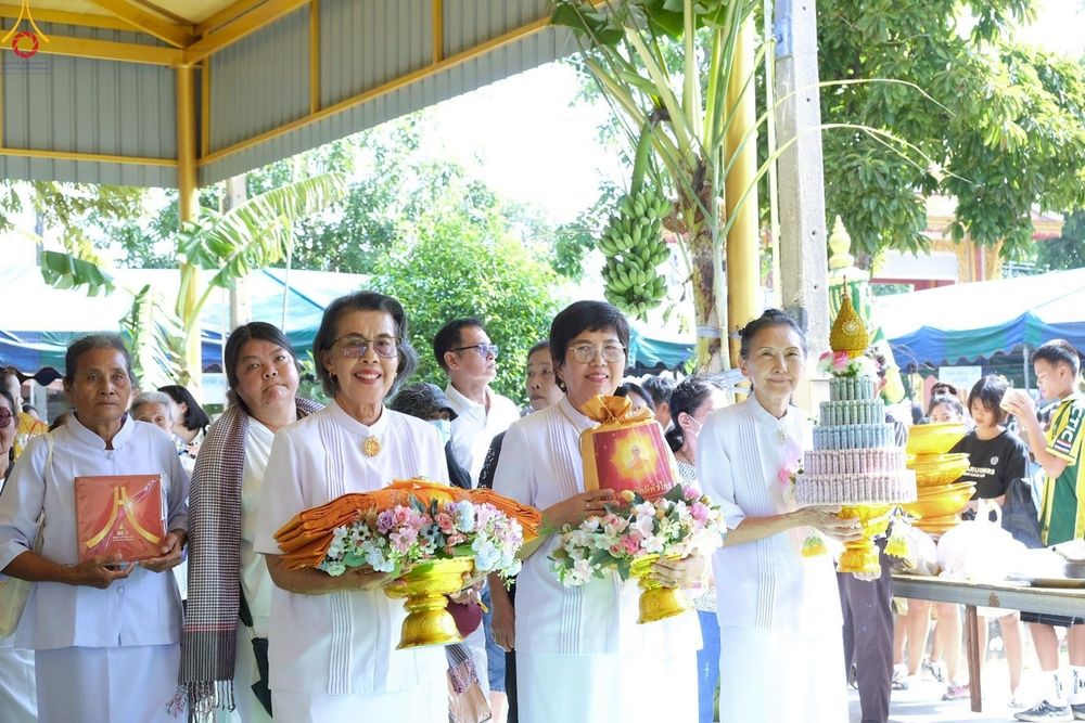 ภาพ No.269334:วันที่ 26 ตุลาคม พ.ศ. 2568 พิธีทอดกฐินสามัคคีทั่วไทย ณ วัดโคกเขมา อ.นครชัยศรี จ.นครปฐม โดยคณะศิษยานุศิษย์ บูชาธรรม 81 ปี หลวงพ่อธัมมชโย