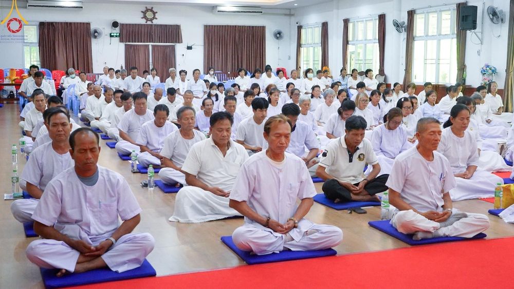 ภาพ No.153772:โครงการอบรมอุบาสก อุบาสิกาแก้ว รุ่นที่ 1 ผู้แทนทอดกฐินสามัคคี 30,000 วัดทั่วไทย ระหว่างวันที่ 6-8 กันยายน พ.ศ. 2567 ณ ศูนย์ปฏิบัติธรรมลำปาง