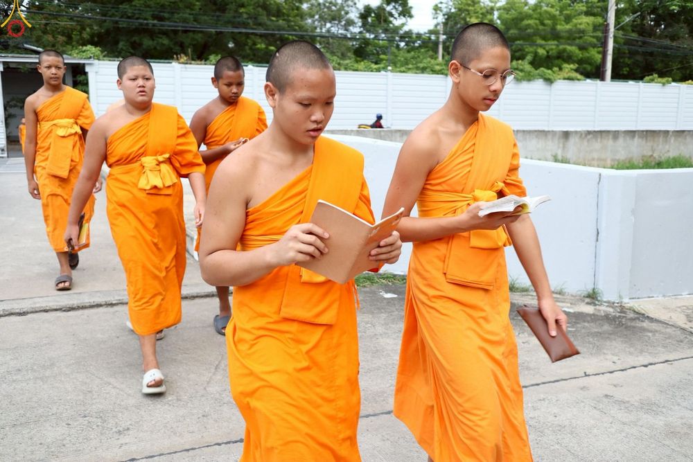 ภาพ No.231852:วันที่ 5 กรกฎาคม พ.ศ. 2568 พิธีถวายภัตตาหารเมนูสวรรค์ เพื่อการบรรลุธรรม ณ หอฉันคุณยายอาจารย์ฯ วัดพระธรรมกาย
