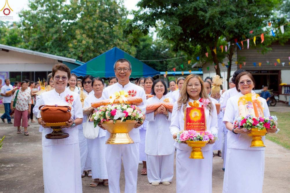 ภาพ No.267900:วันที่ 28 ตุลาคม พ.ศ. 2568 พิธีทอดกฐินสามัคคีทั่วไทย ณ วัดหนองพวงน้อย อ.ประทาย จ.นครราชสีมา โดยคณะศิษยานุศิษย์ บูชาธรรม 81 ปี หลวงพ่อธัมมชโย