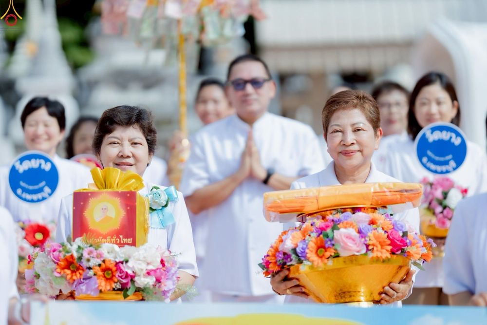 ภาพ No.253812:วันที่ 11 ตุลาคม พ.ศ. 2568 พิธีทอดกฐินสามัคคีทั่วไทย 30,000 วัด โดยคณะศิษยานุศิษย์ บูชาธรรม 81 ปี หลวงพ่อธัมมชโย ณ วัดยาง อ.เมือง จ.เพชรบุรี