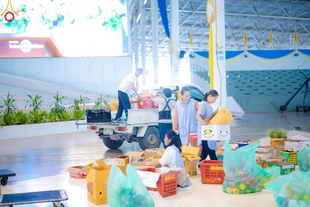 ภาพ No.158481:V.46 อาสาสมัครและเจ้าหน้าที่ทุกสถานะ ร่วมแรงร่วมใจรับบุญเตรียมงาน เก็บงาน งานบุญในเดือนกันยายน พ.ศ. 2567 ณ วัดพระธรรมกาย