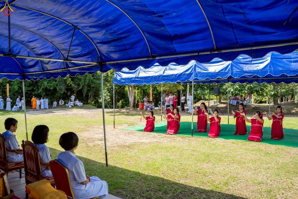 ภาพ No.258506:วันเสาร์ที่ 18 ตุลาคม พ.ศ. 2568 พิธีทอดกฐินสามัคคีเพื่อสร้างทุกสิ่ง ณ สำนักสงฆ์พุทธอุทยานพรรัตนะ อ.วังชิ้น จ.แพร่