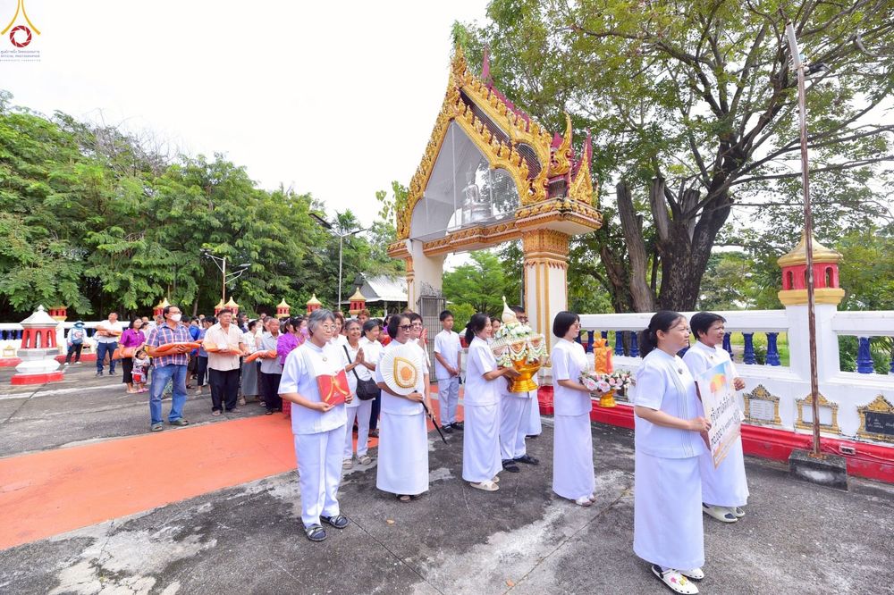 ภาพ No.251965:วันที่ 11 ตุลาคม พ.ศ. 2568 พิธีทอดกฐินสามัคคีทั่วไทย 30,000 วัด โดยคณะศิษยานุศิษย์ บูชาธรรม 81 ปี หลวงพ่อธัมมชโย ณ วัดหนองเสือ ต.หนองดินแดง อ.เมือง จ.นครปฐม