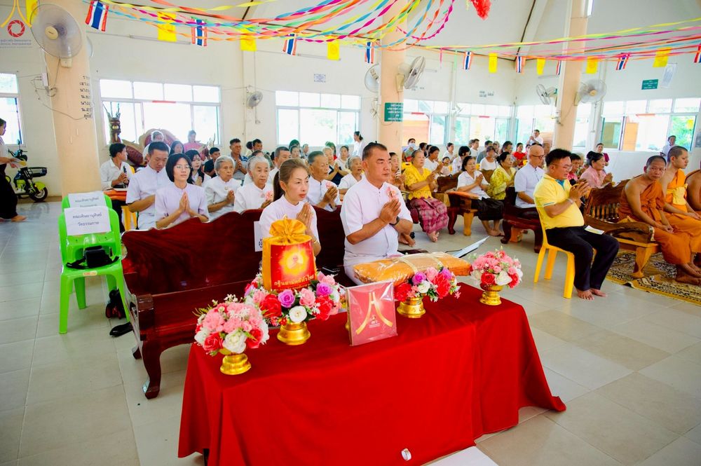 ภาพ No.258465:วันที่ 18 ตุลาคม พ.ศ. 2568 พิธีทอดกฐินสามัคคีทั่วไทย 30,000 วัด โดยคณะศิษยานุศิษย์ บูชาธรรม 81 ปี หลวงพ่อธัมมชโย ณ วัดนิคมซอย25 จังหวัดสระบุรี