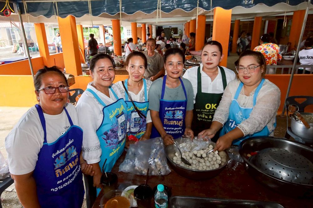 ภาพ No.250888:วันพุธที่ 8 ตุลาคม พ.ศ. 2568 พิธีทอดกฐินสามัคคีทั่วไทย 30,000 วัด โดยคณะศิษยานุศิษย์ บูชาธรรม 81 ปี หลวงพ่อธัมมชโย ณ วัดทองธรรมเนียบศรัทธาราม อ.พรหมพิราม จ.พิษณุโลก
