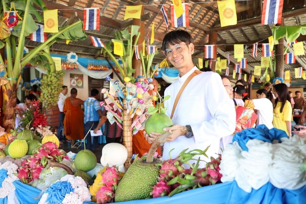 ภาพ No.181649:พิธีทอดกฐิน ณ วัดธรรมโชติการาม (วัดขวิด) อ.บางบาล จ.พระนครศรีอยุธยา ในโครงการทอดกฐินสามัคคีทั่วไทย 30,000 วัด บูชาธรรม 80 ปี หลวงพ่อธัมมชโย โดยคณะศิษยานุศิษย์วัดพระธรรมกาย วันที่ 2 พฤศจิกายน พ.ศ. 2567
