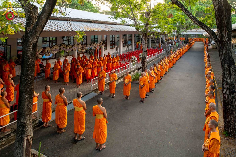 ภาพ No.315095:วันจันทร์ที่ 23 มีนาคม พ.ศ. 2569 พิธีบำเพ็ญกุศล คุณพ่อณรงค์ จินตมากุล  สิริอายุ 99 ปี 11 เดือน โยมบิดา พระครูปลัดรัตนวีรวัฒน์ (รังสฤษดิ์ อิทฺธิจินตโก) ที่ปรึกษาเจ้าคณะจังหวัดปทุมธานี เจ้าอาวาสวัดพระธรรมกาย  ณ ห้องปลูกศรัทธา 2 วัดพระธรรมกาย ปทุมธานี