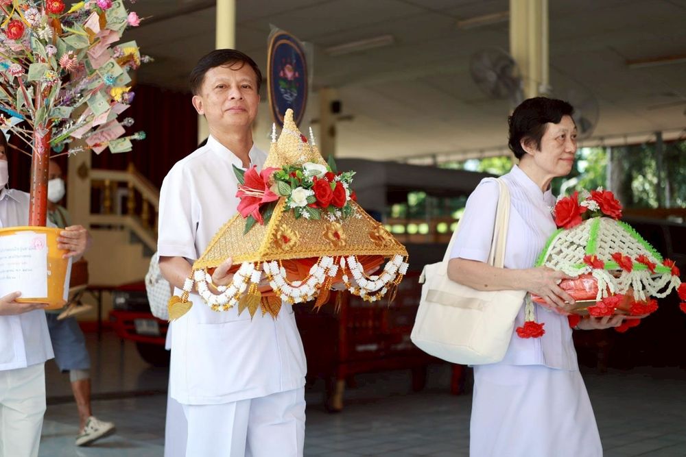 ภาพ No.254964:วันที่ 12 ตุลาคม พ.ศ. 2568 พิธีทอดกฐินสามัคคีทั่วไทย 30,000 วัด โดยคณะศิษยานุศิษย์ บูชาธรรม 81 ปี หลวงพ่อธัมมชโย ณ วัดสุทธาวาส กรุงเทพมหานคร