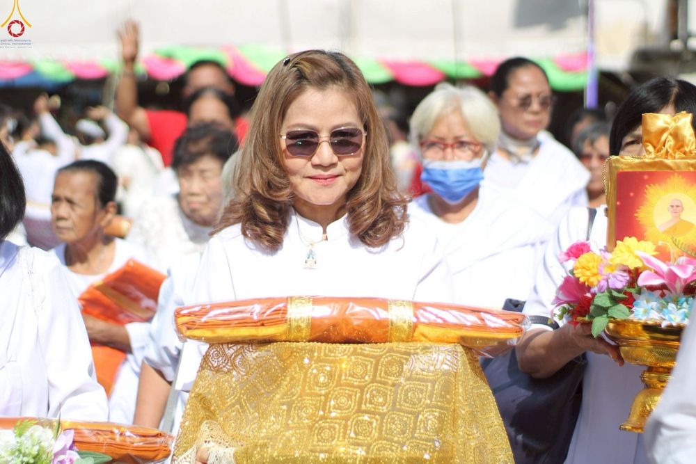 ภาพ No.253447:วันที่ 12 ตุลาคม พ.ศ. 2568 พิธีทอดกฐินสามัคคีทั่วไทย 30,000 วัด โดยคณะศิษยานุศิษย์ บูชาธรรม 81 ปี หลวงพ่อธัมมชโย ณ วัดบึงทองหลาง อำเภอบางน้ำเปรี้ยว จังหวัดฉะเชิงเทรา