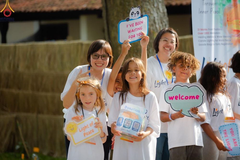 ภาพ No.156335:วัดพุทธบาหลีและวัดพระธรรมกาย จัดปฏิบัติธรรมนานาชาติ 1,151 คนจาก 78 ประเทศ ใน "วันสันติภาพสากล" ณ บาหลี อินโดนีเซีย วันเสาร์ที่ 21 กันยายน พ.ศ. 2567 เวลา 16.00-21.00 น. ณ พิพิธภัณฑ์ ARMA เมืองอูบุด จังหวัดบาหลี ประเทศอินโดนีเซีย