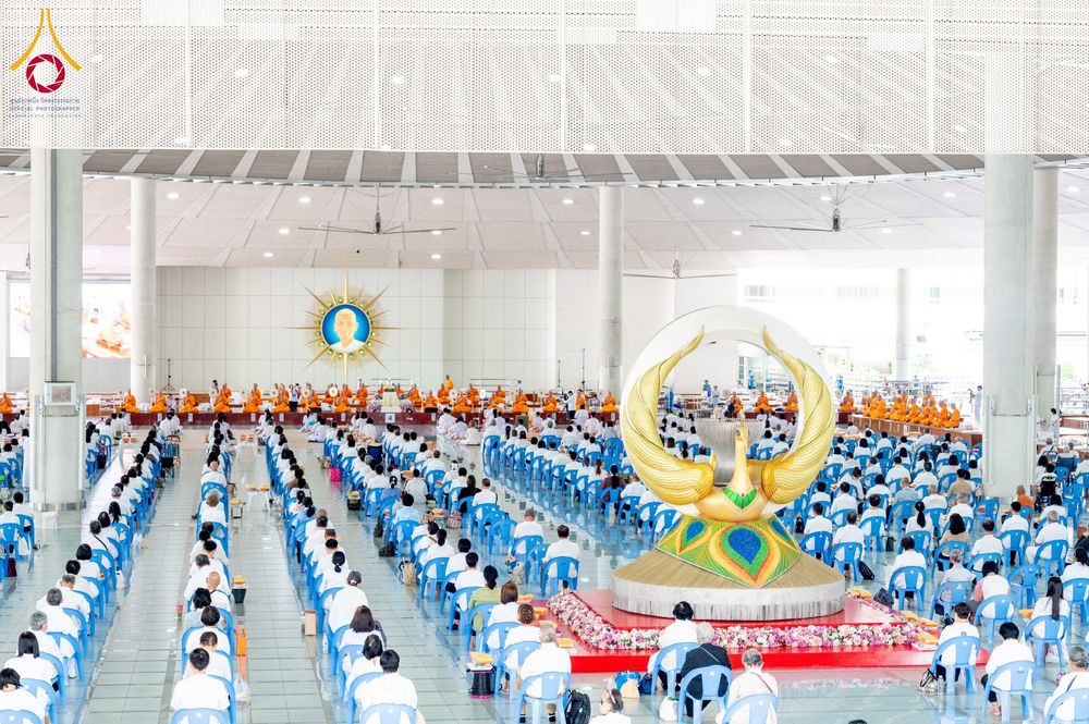 ภาพ No.271064:วันพุธที่ 20 พฤศจิกายน พ.ศ.2568 (วันพระ แรม 15 ค่ำ เดือน 12) พิธีบุพเปตพลี ครั้งที่ 173 ร่วมอุทิศบุญแด่หมู่ญาติที่ล่วงลับไปแล้ว และสืบทอดอายุพระพุทธศาสนา ณ หอฉันคุณยายอาจารย์ฯ วัดพระธรรมกาย