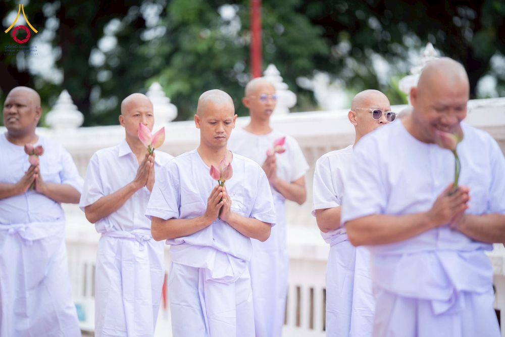 ภาพ No.278299:วันศุกร์ที่ 5 ธันวาคม พ.ศ. 2568 (วันพ่อแห่งชาติ) พิธีบรรพชาอุปสมบทหมู่ธรรมทายาท จำนวน 16 รูป โครงการบรรพชาอุปสมบทหมู่ รุ่นบูชาธรรมมหาปูชนียาจารย์ ประจำปี 2568  ณ ศูนย์ปฏิบัติธรรมและอบรมเยาวชนพระนครศรีอยุธยา จ.พระนครศรีอยุธยา
