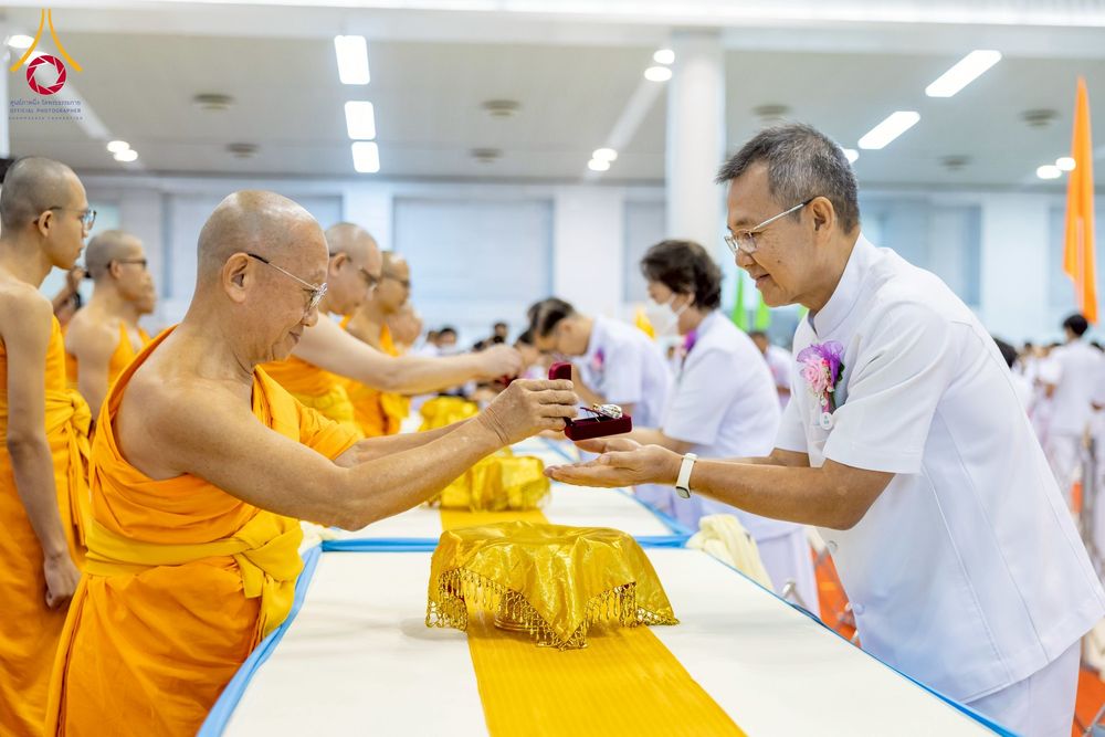 ภาพ No.259882:วันอาทิตย์ที่ 5 ตุลาคม พ.ศ. 2568 สัมมนาพิเศษ "จากกฐินวัดพระธรรมกาย สู่กฐินทั่วไทย 30,000 วัด" ณ สภาธรรมกายสากล วัดพระธรรมกาย