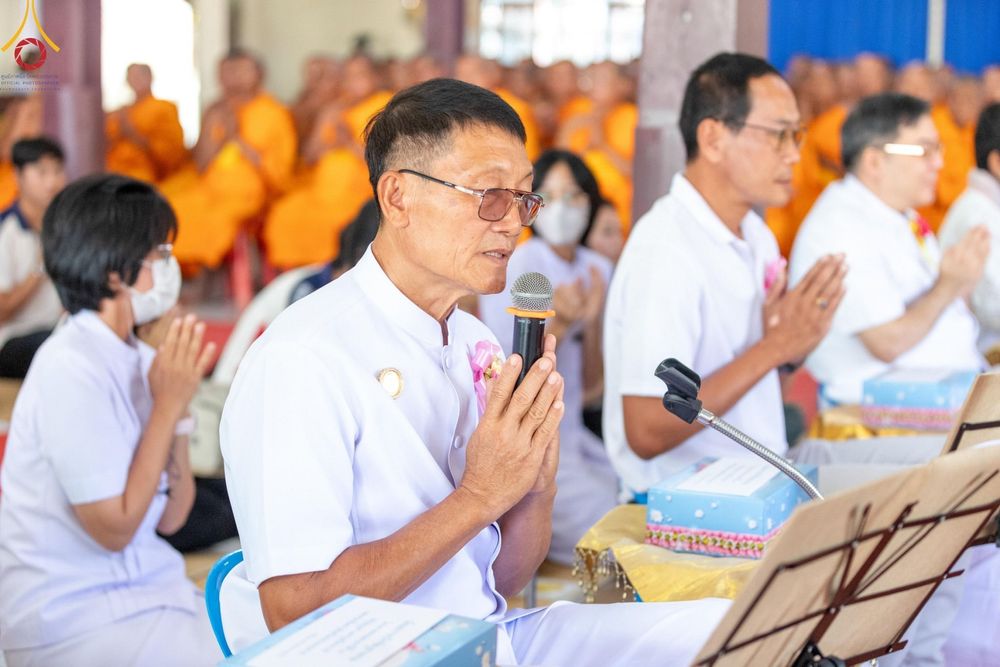 ภาพ No.199571:พิธีทอดผ้าป่าทำนุบำรุงศาสนสถาน ณ วัดศิลามูล ตำบลหินมูล อำเภอบางเลน จังหวัดนครปฐม ในโครงการธรรมยาตรา กตัญญูบูชา มหาปูชนียาจารย์ พระมงคลเทพมุนี(สด จนฺทสโร) พระผู้ปราบมาร อนุสรณ์สถาน 7 แห่ง ปีที่ 13 วันที่ 21 มกราคม พ.ศ. 2568