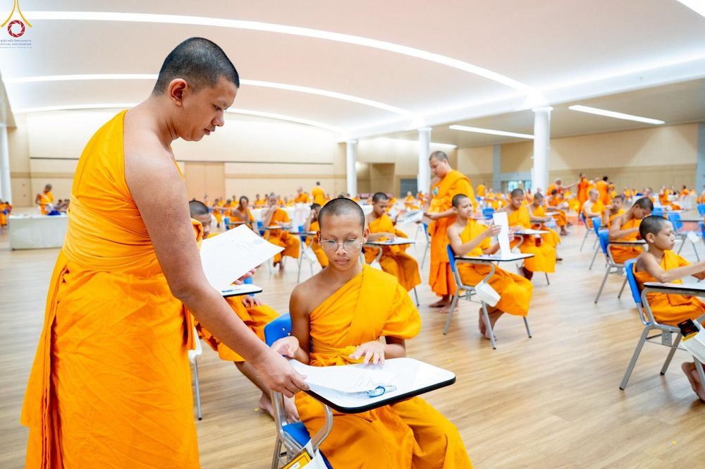 ภาพ No.249655:วันที่ 1 ตุลาคม พ.ศ. 2568 การสอบธรรมสนามหลวง นักธรรมชั้นตรี อำเภอคลองหลวง จังหวัดปทุมธานี ณ ห้องแก้วสารพัดนึก 2 วัดพระธรรมกาย