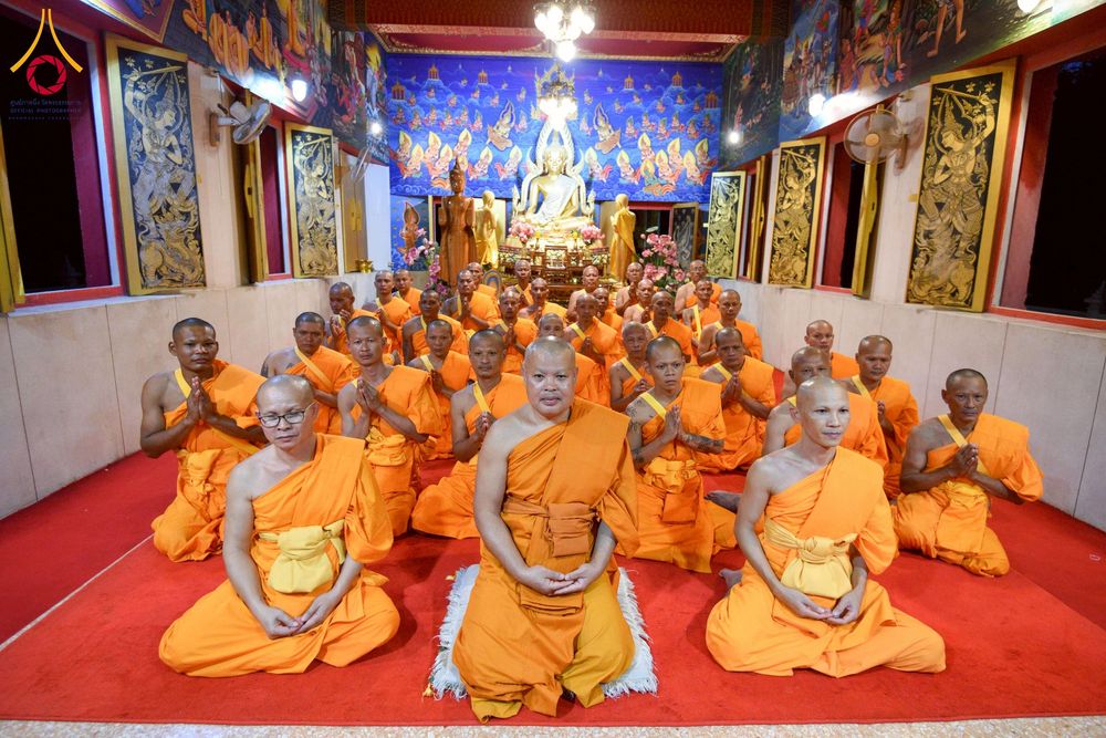 ภาพ No.278155:วันเสาร์ที่ 6 ธันวาคม พ.ศ. 2568 พิธีเวียนประทักษิณ ขอขมามอบผ้าไตร บรรพชาอุปสมบทหมู่ธรรมทายาท จำนวน 53 รูป โครงการอุปสมบทหมู่ รุ่นบูชาธรรมมหาปูชนียาจารย์ ประจำปี 2568 จังหวัดสระบุรี