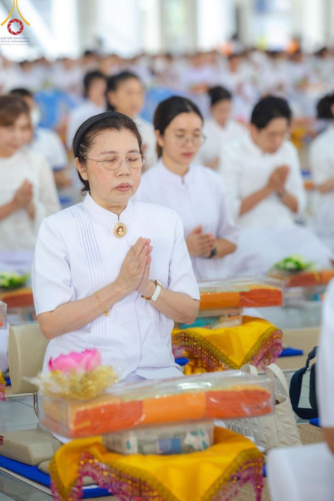 ภาพ No.157713:พิธีถวายภัตตาหารเมนูสวรรค์ ในพรรษาแห่งการเข้าถึงธรรม วันเสาร์ที่ 28 กันยายน พ.ศ. 2567 ณ หอฉันคุณยายอาจารย์ฯ วัดพระธรรมกาย