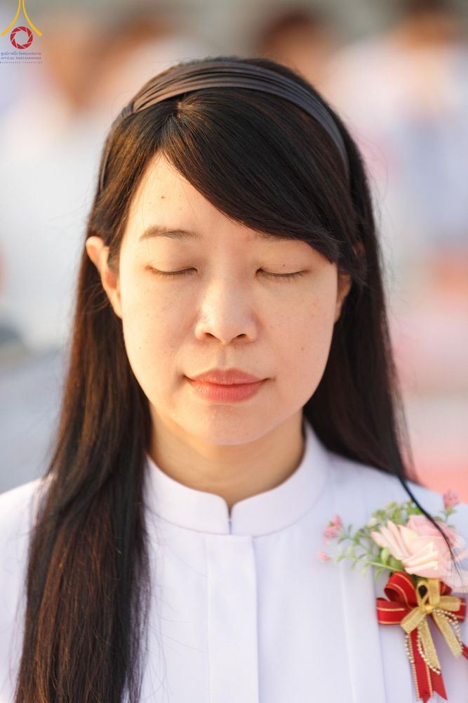 ภาพ No.201072:พิธีตักบาตรพระธรรมยาตรา ณ อนุสรณ์สถานลำดับที่ 5 สถานที่เผยแผ่วิชชาธรรมกายครั้งแรก อนุสรณ์สถานบางปลา วัดบางปลา อำเภอบางเลน จังหวัดนครปฐม ในโครงการธรรมยาตรา กตัญญูบูชา มหาปูชนียาจารย์ พระมงคลเทพมุนี(สด จนฺทสโร) พระผู้ปราบมาร อนุสรณ์สถาน 7 แห่ง ปีที่ 13