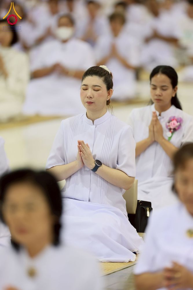 ภาพ No.258173:วันอาทิตย์ที่ 5 ตุลาคม พ.ศ. 2568 พิธีบูชาข้าวพระ ณ สภาธรรมกายสากล วัดพระธรรมกาย