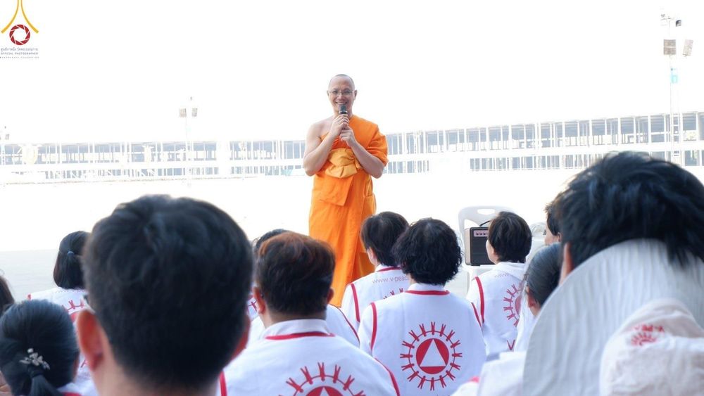ภาพ No.191448:V.49 สารพัดV สารพัดดี ที่ธรรมยาตรา ในโครงการธรรมยาตรา กตัญญูบูชา มหาปูชนียาจารย์ พระมงคลเทพมุนี(สด จนฺทสโร) พระผู้ปราบมาร อนุสรณ์สถาน 7 แห่ง ปีที่ 13 ระหว่างวันที่ 2-31 มกราคม พ.ศ. 2568