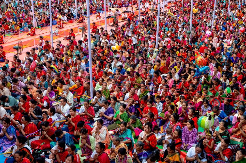 ภาพ No.257552:วันที่ 17 ตุลาคม พ.ศ. 2568 พิธีทอดกฐินสมทบวัดกัลยาณมิตรต่างประเทศ  บูชาธรรม 81 ปี หลวงพ่อธัมมชโย ณ ศูนย์ปฏิบัติธรรมไมตรีปูร์ เมืองคาร์การชารี ประเทศบังกลาเทศ 