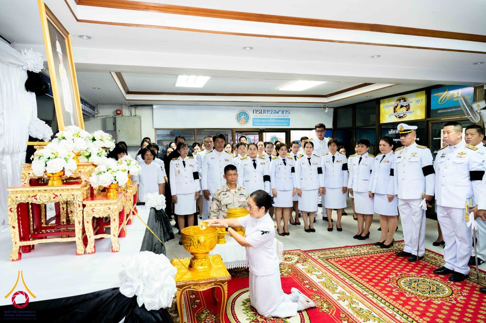 ภาพ No.337205:วันที่ 13-27 มิถุนายน พ.ศ.2569 พสกนิกรอำเภอคลองหลวง จัดพิธีบำเพ็ญกุศลสวดพระอภิธรรม อุทิศถวายพระกุศลแด่สมเด็จพระเจ้าลูกเธอ เจ้าฟ้าพัชรกิติยาภาฯ