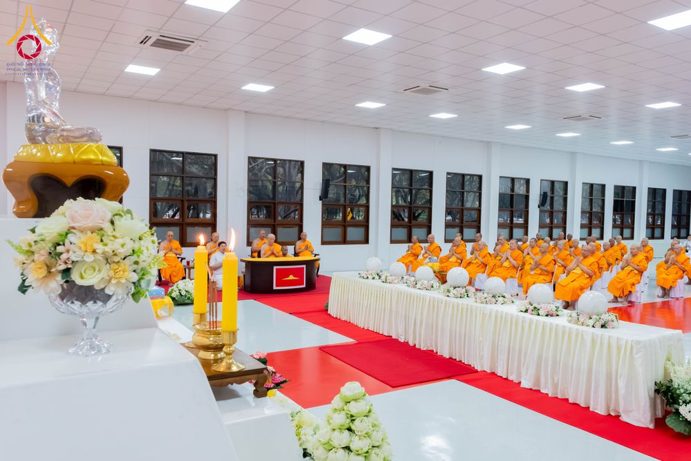 ภาพ No.294220:วันอาทิตย์ที่ 14 ธันวาคม พ.ศ.2568 พิธีเจริญพระพุทธมนต์สมโภชดวงแก้วลูกนิมิตเอก และดวงแก้วนิมิตปฏิบัติธรรม อัญเชิญประดิษฐาน  ณ วัดพระธรรมกายในประเทศสหรัฐอเมริกาและประเทศเยอรมนี 7 แห่ง ณ อาคารปลูกศรัทธา 2 วัดพระธรรมกาย