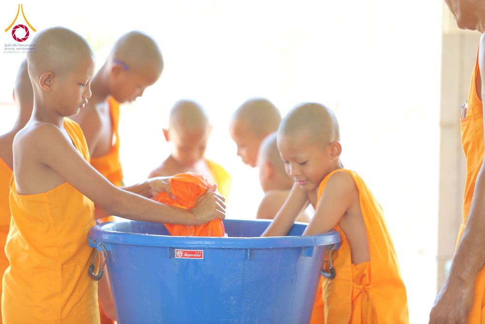 ภาพ No.320630:วันที่ 6-9 เมษายน พ.ศ.2569 สามเณรสวดมนต์ทำวัตรเช้า-เย็น  เข้าฐานกิจกรรม ฝึกUG5 นั่งสมาธิ ปฏิบัติธรรม ณ ศูนย์ปฏิบัติธรรมและศูนย์อบรมเยาวชนเพชรบุรี  ต.ท่าแลง อ.ท่ายาง จ.เพชรบุรี