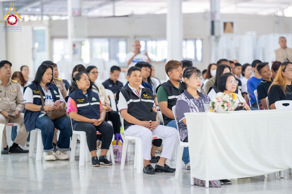 ภาพ No.290944:วันจันทร์ที่ 5 มกราคม พ.ศ. 2569  วัดพระธรรมกาย มูลนิธิธรรมกาย  จัดพิธีมอบของขวัญสนับสนุนการจัดกิจกรรมงานวันเด็กแห่งชาติ ประจำปี พ.ศ. 2569 ให้แก่องค์กรภาคีเครือข่ายกว่า 200 องค์กร ณ วัดพระธรรมกาย อ.คลองหลวง จ.ปทุมธานี