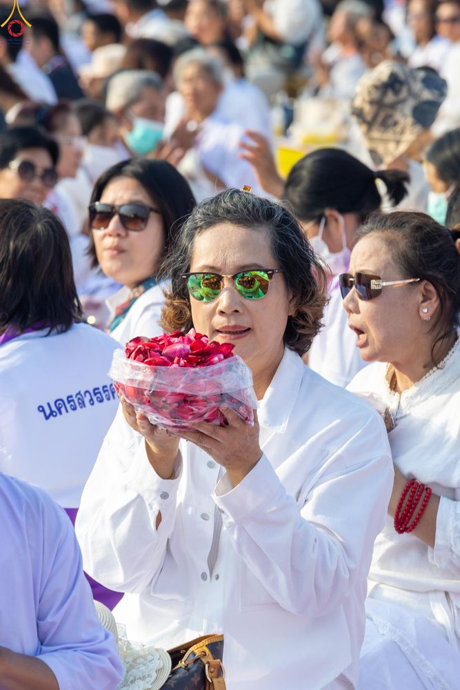 ภาพ No.299353:วันที่ 18 มกราคม พ.ศ. 2569 พิธีต้อนรับพระธรรมยาตรา ณ อนุสรณ์สถานลำดับที่ 5 สถานที่เผยแผ่วิชชาธรรมกายครั้งแรก อนุสรณ์สถานบางปลา วัดบางปลา อำเภอบางเลน จังหวัดนครปฐม ในโครงการธรรมยาตรา กตัญญูบูชา มหาปูชนียาจารย์ พระมงคลเทพมุนี(สด จนฺทสโร) พระผู้ปราบมาร อนุส