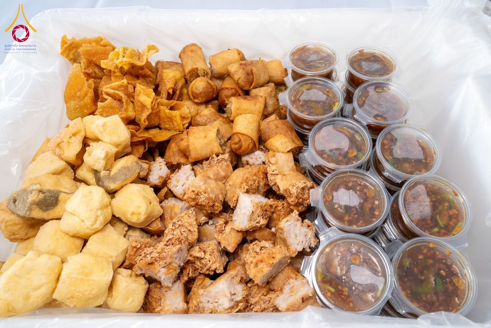 ภาพ No.289930:วันที่ 8 มกราคม พ.ศ. 2569 พิธีถวายภัตตาหารเป็นสังฆทาน แด่พระธรรมยาตรา ณ อนุสรณ์สถานคลองบางนางแท่น อ.สามพราน จ.นครปฐม ในโครงการธรรมยาตรา กตัญญูบูชา มหาปูชนียาจารย์ พระมงคลเทพมุนี(สด จนฺทสโร) พระผู้ปราบมาร อนุสรณ์สถาน 7 แห่ง ปีที่ 14