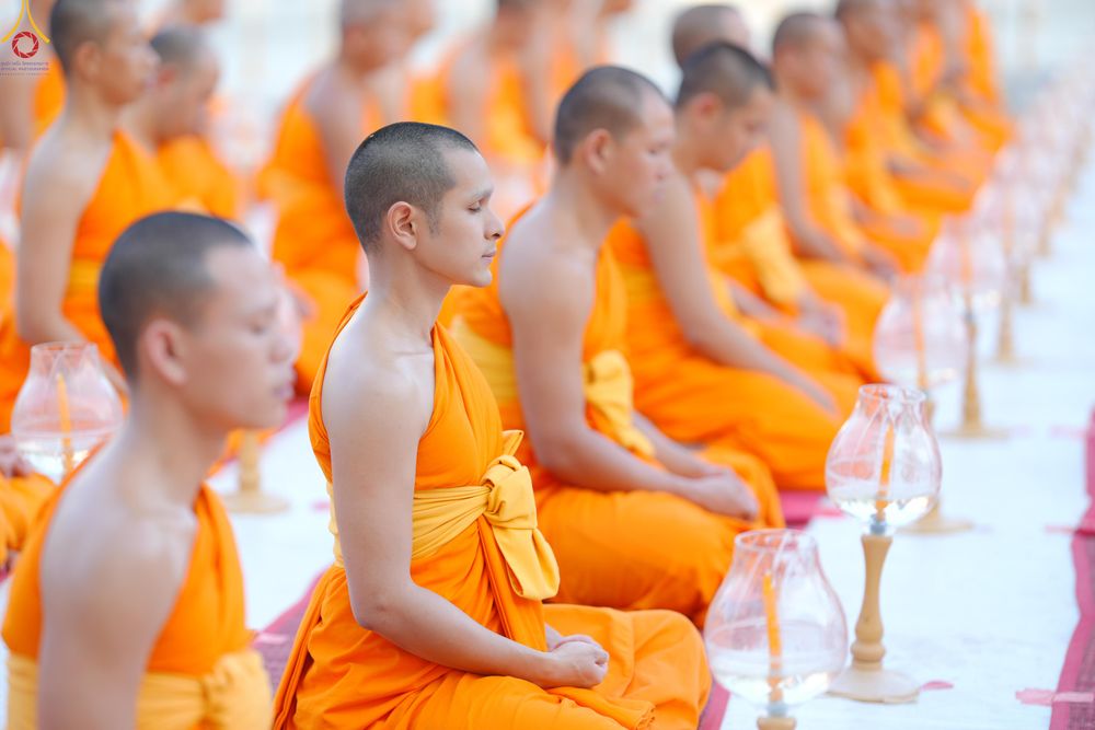 ภาพ No.291986:วันที่ 10 มกราคม พ.ศ. 2569 พิธีจุดประทีปถวายเป็นพุทธบูชา และบูชาธรรมมหาปูชนียาจารย์  ณ อนุสรณ์สถานคลองบางนางแท่น อ.สามพราน จ.นครปฐม ในโครงการธรรมยาตรา กตัญญูบูชา มหาปูชนียาจารย์ พระมงคลเทพมุนี(สด จนฺทสโร) พระผู้ปราบมาร อนุสรณ์สถาน 7 แห่ง ปีที่ 14