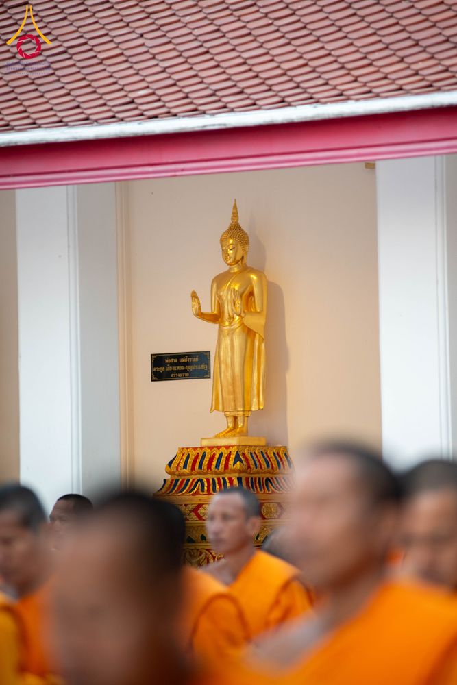 ภาพ No.294620:วันอาทิตย์ที่ 14 ธันวาคม พ.ศ.2568 พระธรรมยาตราปฏิบัติธรรมและถ่ายภาพหมู่ประวัติศาสตร์ ณ วัดสองพี่น้อง ต.ต้นตาล อ.สองพี่น้อง จ.สุพรรณบุรี ในโครงการธรรมยาตรา กตัญญูบูชา มหาปูชนียาจารย์ พระมงคลเทพมุนี(สด จนฺทสโร) พระผู้ปราบมาร อนุสรณ์สถาน 7 แห่ง ปีที่ 14