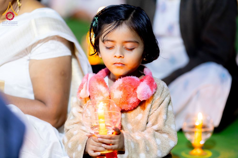 ภาพ No.283787:วันที่ 6-7 ธันวาคม พ.ศ. 2568  พิธีรับมอบหนังสือแสดงเจตจำนงถวายสิทธิครอบครองและใช้ประโยชน์วัดสันติวัน เมืองนาคปูร์  พิธีจุดโคมประทีปถวายเป็นพุทธบูชา และอุทิศบุญกุศลแด่ ดร.บี.อาร์. อัมเบดการ์  พิธีบูชาข้าวพระถ่ายทอดสดจากประเทศไทย