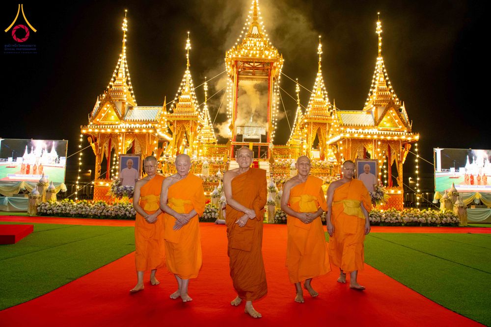 ภาพ No.316701:วันอาทิตย์ที่ 29 มีนาคม พ.ศ. 2569 พิธีทอดผ้าบังสุกุลและพิธีชำระร่าง โยมพ่อณรงค์ จินตมากุล  สิริอายุ 99 ปี 11 เดือน โยมบิดา พระครูปลัดรัตนวีรวัฒน์ (รังสฤษดิ์ อิทฺธิจินตโก) ที่ปรึกษาเจ้าคณะจังหวัดปทุมธานี เจ้าอาวาสวัดพระธรรมกาย  ณ ฌาปนสถานชั่วคราว ทางเข้า 