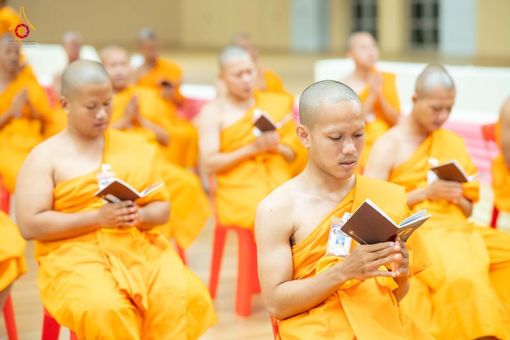 ภาพ No.350081:วันที่ 17-18 กันยายน พ.ศ. 2569 โครงการบรรพชาพัฒนาคุณธรรม จริยธรรม สำหรับนักเรียนนายสิบตำรวจ (นสต.) รุ่นที่ 16 ศูนย์ฝึกอบรมตำรวจภูธรภาค 1  ได้จัดกิจกรรม ณ สภาธรรมกายสากล ห้องแก้ว2