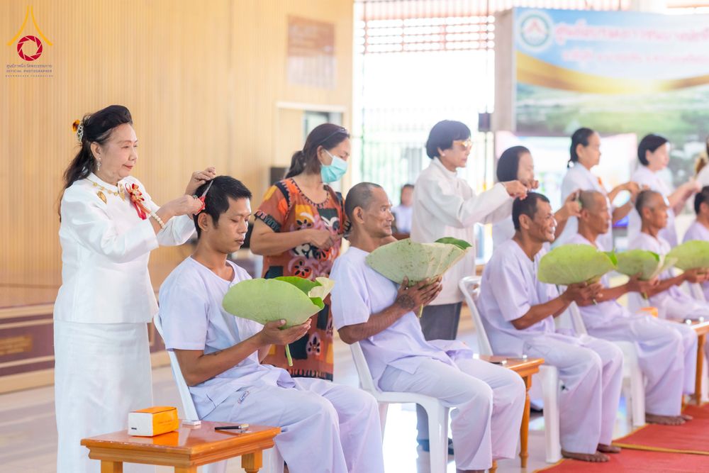 ภาพ No.340754:วันอาทิตย์ที่ 25 กรกฎาคม พ.ศ. 2569 พิธีบรรพชาอุปสมบทหมู่โครงการบรรพชาอุปสมบทหมู่ รุ่นเข้าพรรษา ประจำปี 2569   ณ พัทธสีมา วัดดอกไม้ อ.บางปะหัน พระนครศรีอยุธยา