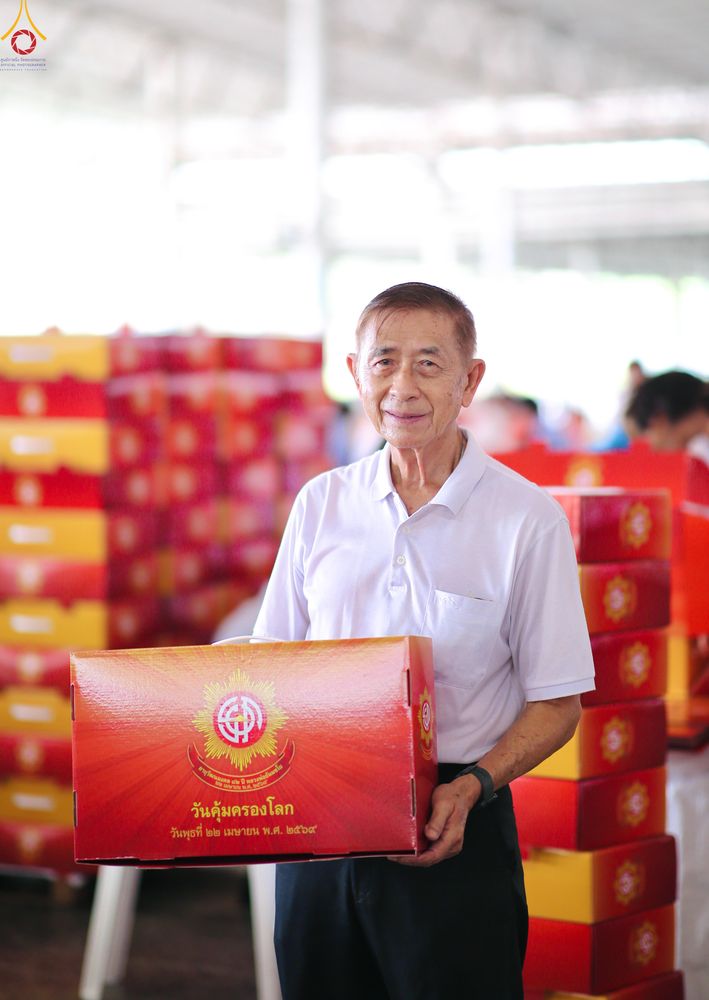 ภาพ No.320578:วันที่ 10 เมษายน พ.ศ.2569 การเตรียมกล่องไทยธรรม เพื่องานถวายมหาสังฆทาน 40,000 กว่าวัดทั่วประเทศ วันคุ้มครองโลก 22 เมษายน พ.ศ.2569 วัดพระธรรมกาย