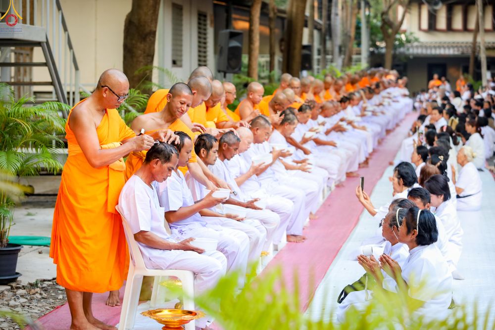 ภาพ No.319798:วันอาทิตย์ที่ 5 เมษายน พ.ศ.2569 พิธีตัดปอยผม และปลงผมนาคธรรมทายาท โครงการบรรพชาและอุปสมบทหมู่ รุ่นบูชาธรรม 82 ปี หลวงพ่อธัมมชโย